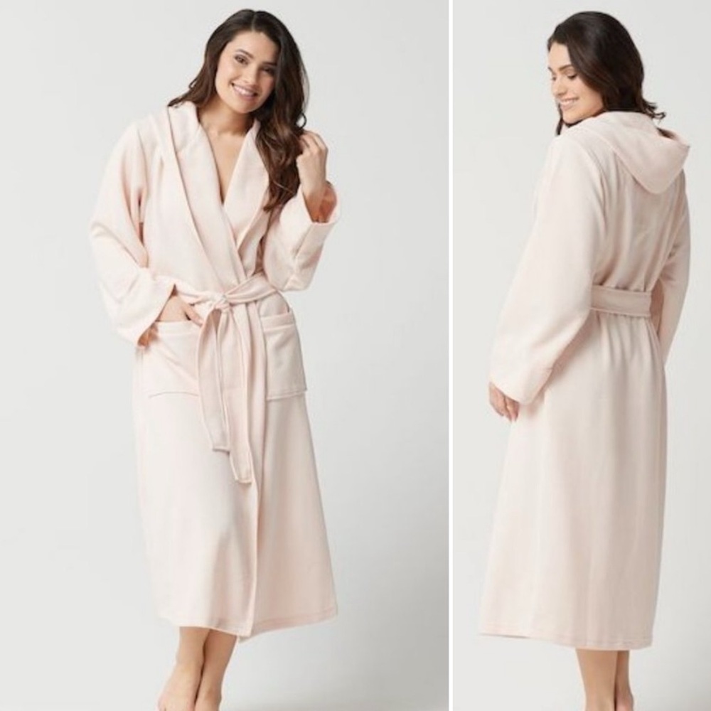 Stay by Stacy Garcia Diamond Quilted Spa Robe